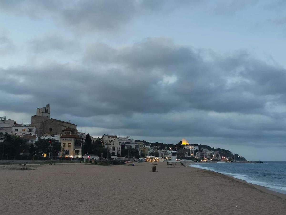 Hauzify I Apartaments Sant Pau Sant Pol De Mar Esterno foto