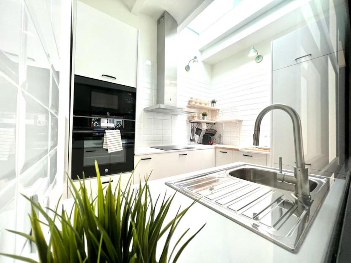 Hauzify I Apartaments Sant Pau Sant Pol De Mar Esterno foto